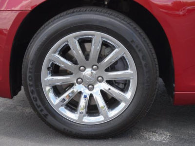 2011 Chrysler 300C  Base