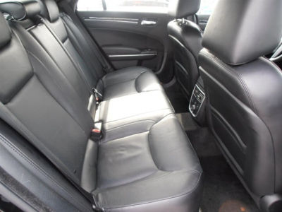 2012 Chrysler 300C  Base