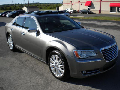 2011 Chrysler 300C  Base