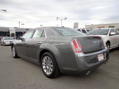 2012 Chrysler 300C