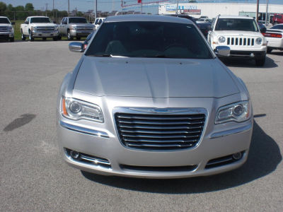 2012 Chrysler 300C  Base