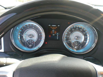 2012 Chrysler 300C  Base