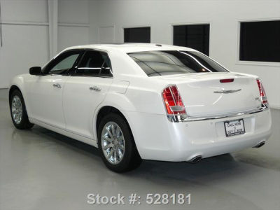 2011 Chrysler 300C  Base