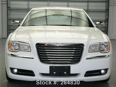 2012 Chrysler 300C  Base