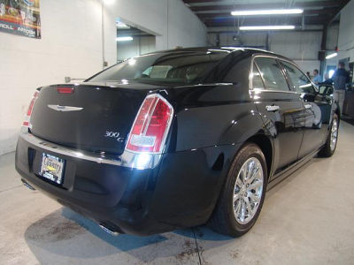 2012 Chrysler 300C  Base