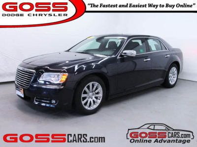 2012 Chrysler 300C  Base