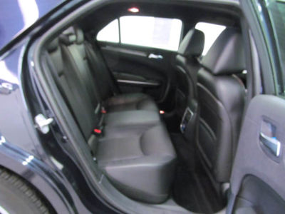 2012 Chrysler 300C  Base