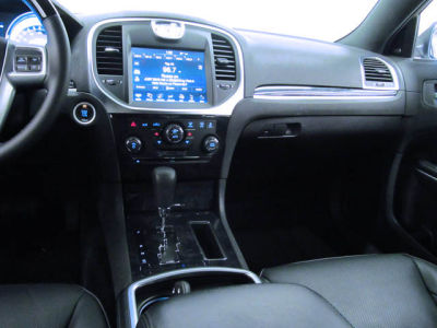 2012 Chrysler 300C  Base