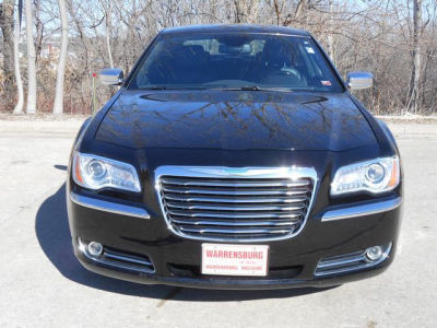 2012 Chrysler 300C  Base