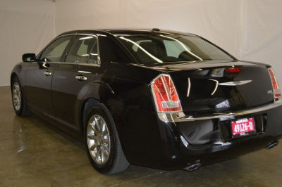 2012 Chrysler 300C  Base