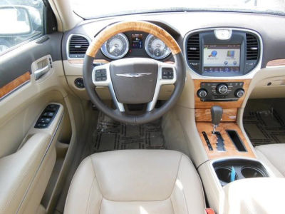 2012 Chrysler 300C