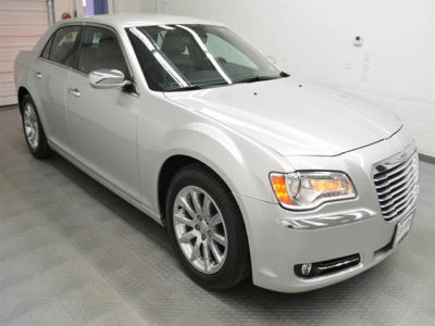 2012 Chrysler 300C  Base
