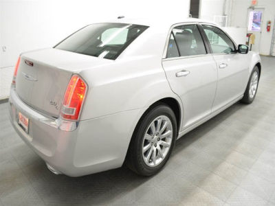 2012 Chrysler 300C  Base