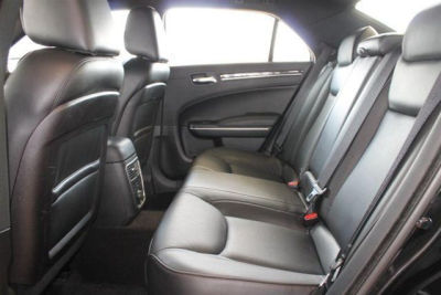2012 Chrysler 300C  Base