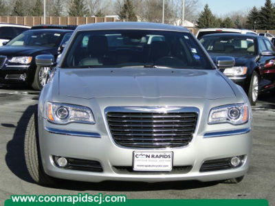 2012 Chrysler 300C  Base