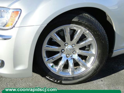 2012 Chrysler 300C  Base