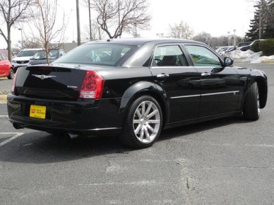 2010 Chrysler 300C  SRT-8