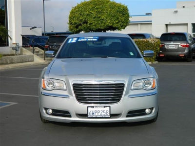 2012 Chrysler 300C  Base
