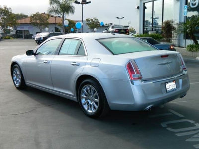 2012 Chrysler 300C  Base