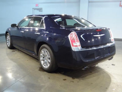 2012 Chrysler 300C  Base