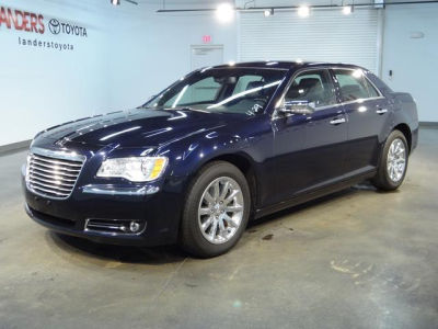 2012 Chrysler 300C  Base