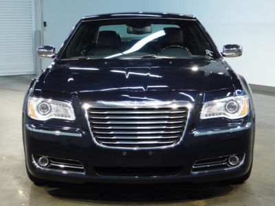 2012 Chrysler 300C  Base