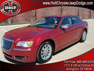 2012 Chrysler 300C  Base