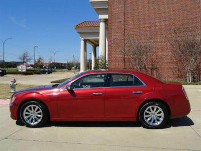 2012 Chrysler 300C  Base