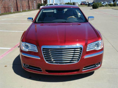 2012 Chrysler 300C  Base