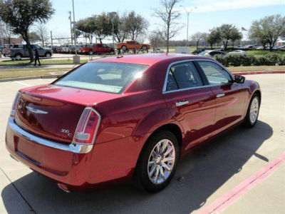 2012 Chrysler 300C  Base