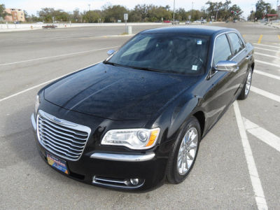 2012 Chrysler 300C  Base