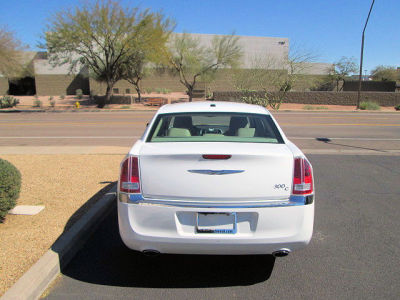 2011 Chrysler 300C  Base