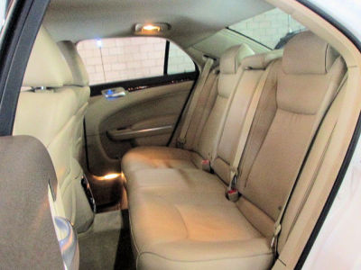 2011 Chrysler 300C  Base