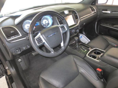 2012 Chrysler 300C  Base
