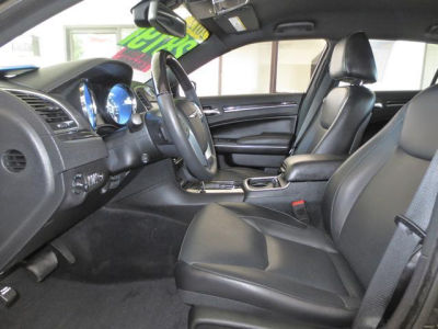 2012 Chrysler 300C  Base