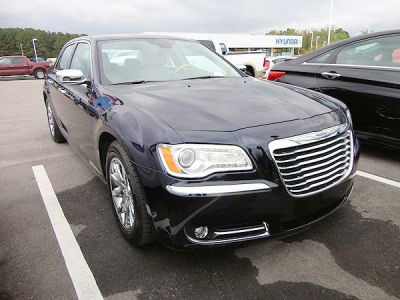 2012 Chrysler 300C  Base