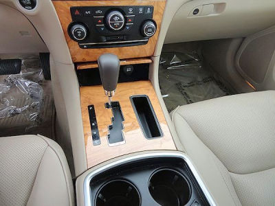 2012 Chrysler 300C  Base