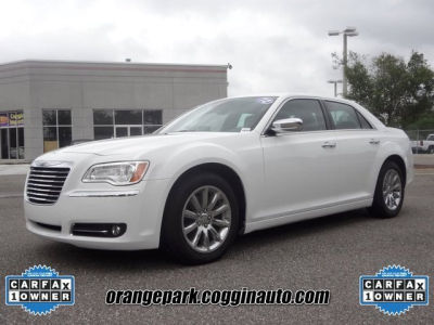 2012 Chrysler 300C