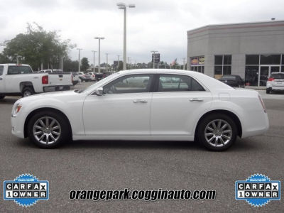 2012 Chrysler 300C
