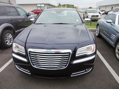 2012 Chrysler 300C  Base