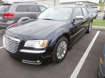 2012 Chrysler 300C  Base