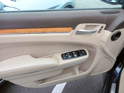 2012 Chrysler 300C  Base