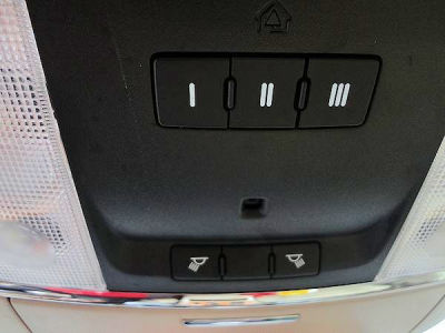 2012 Chrysler 300C  Base