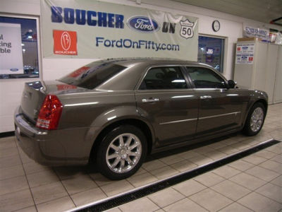 2010 Chrysler 300C