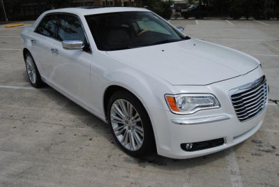 2012 Chrysler 300C  Base