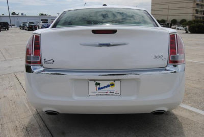 2012 Chrysler 300C  Base