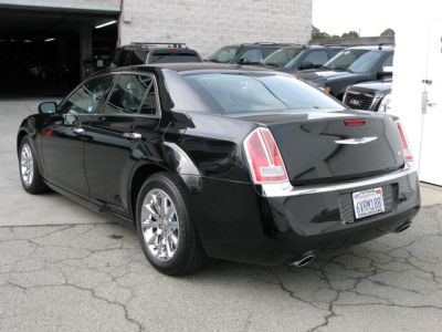 2012 Chrysler 300C  Base