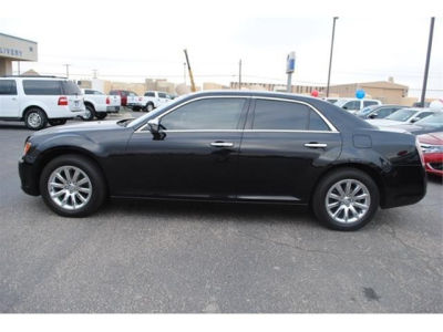 2011 Chrysler 300C  Base