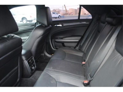 2011 Chrysler 300C  Base