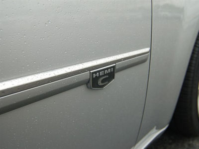 2009 Chrysler 300C  SRT-8